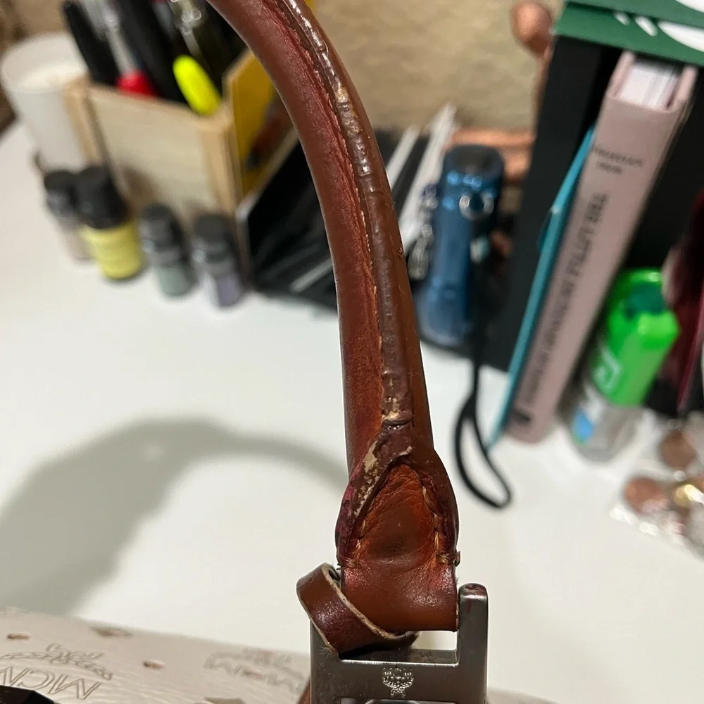 MCM PERFORATED VISETOS HANDBAG - Picture 9 of 16